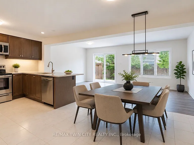 455 Guelph Ave #20 — Photo 8