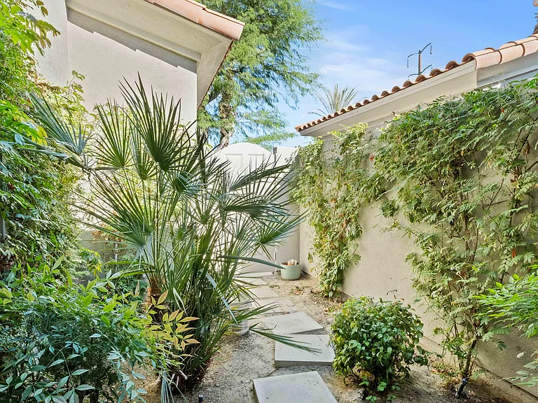 781 Box Canyon Trl — Photo 16