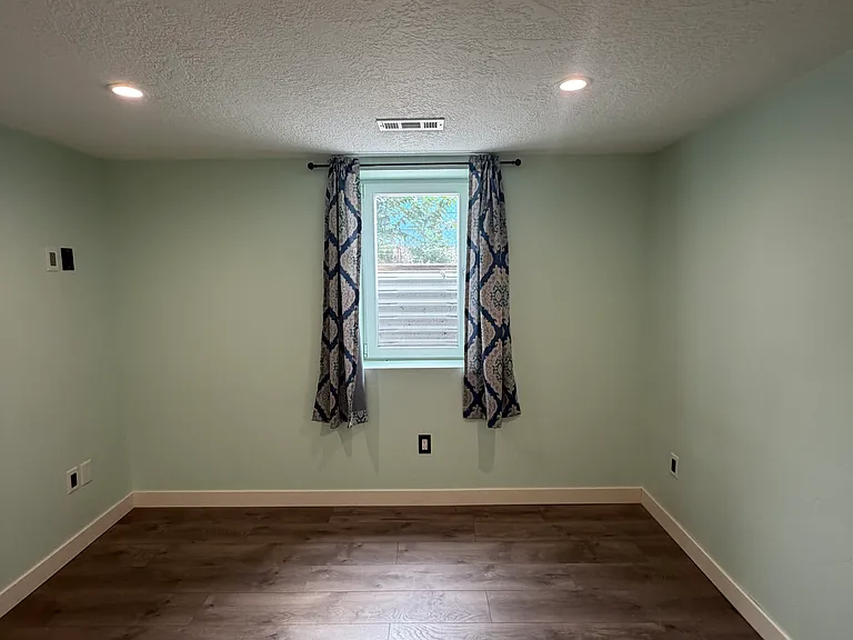 1254 W Wasatch Ave — Photo 10