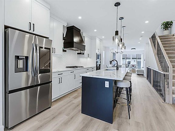 3rd image of 7341 N 37th Ave NW