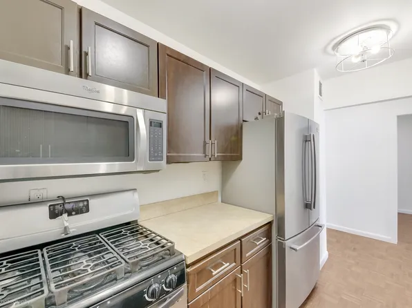 153 East 87th Street image 11 of 17