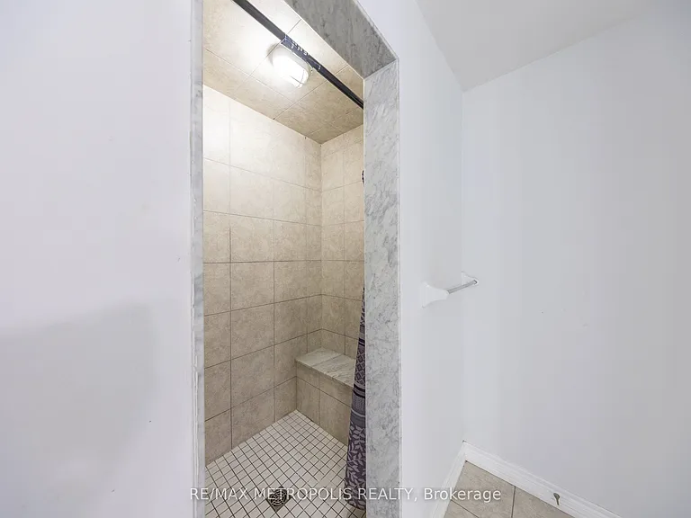 36 Michaelis St — Photo 36