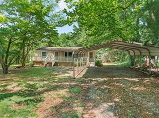 2214 Patrick Dr, Mebane, NC 27302
