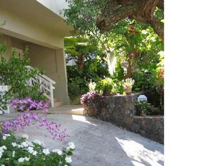 2330 Kaola Way APT 2, Honolulu, HI 96813