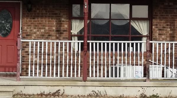 2nd image of 7 York St