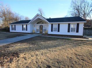 312 Dogwood Place Dr, Bryant, AR 72022