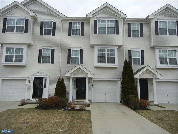 1st image of 1048 Buckingham Dr #34