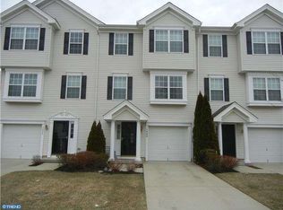 1048 Buckingham Dr #34, West Deptford, NJ 08086