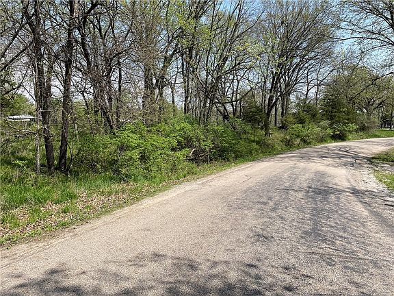 5th image of 4280 Panorama Dr