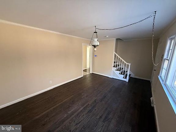 2nd image of 10619 Catharpin Rd