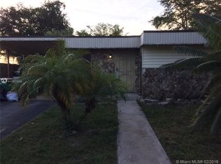 7807 NW 75th Ave, Tamarac, FL 33321