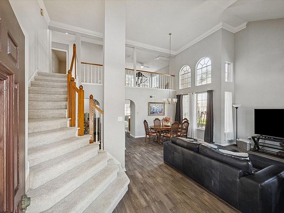 5th image of 14418 Sycamore Lake Rd