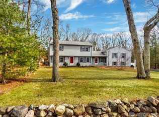 32 N Grove St, Foxboro, MA 02035