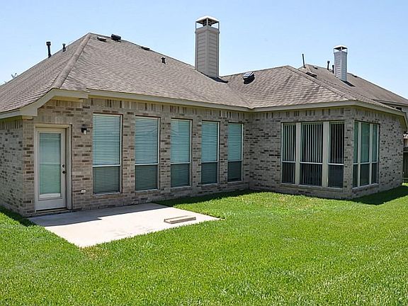 Nice size back yard