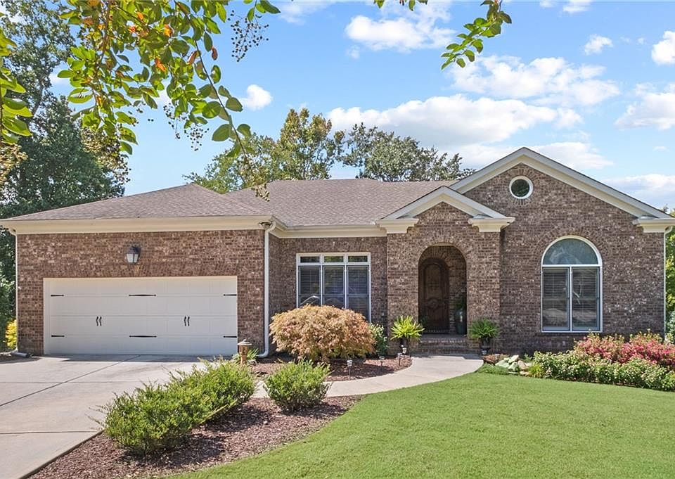 1st image of 2220 Bryant Pointe Dr
