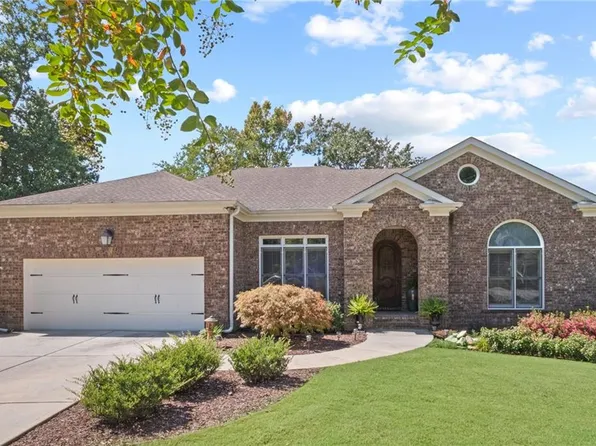 2220 Bryant Pointe Dr, Marietta, GA 30066