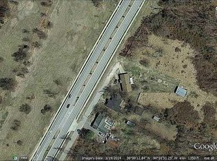 4551 W Don Tyson Pkwy, Springdale, AR 72762