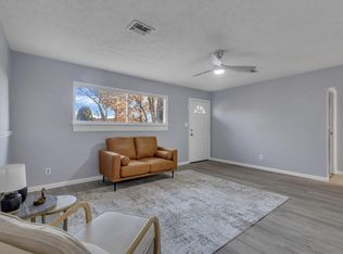 1945 Riverdale Rd, Columbus, OH 43232