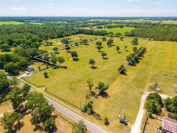 42 Southeast Pl, Morriston, FL 32668