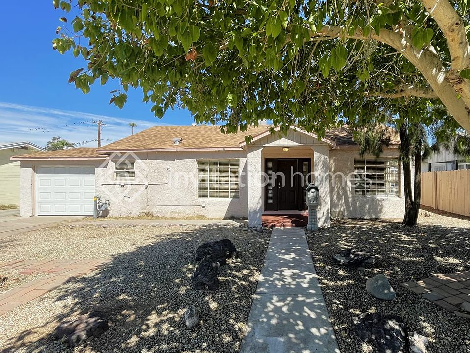 1st image of 530 W 1st St