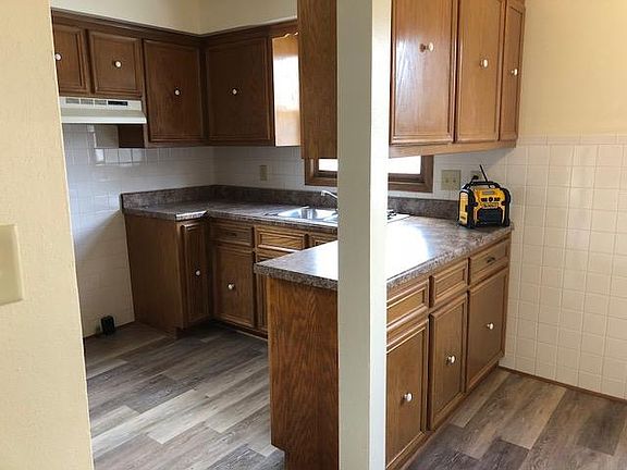 New Kitchen Floor and Counters