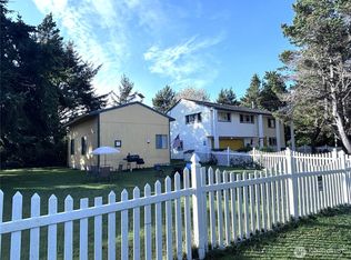 169 N Port Loop NW, Ocean Shores, WA 98569