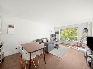 7058 14th Ave #218, Burnaby, BC V3N 0E6