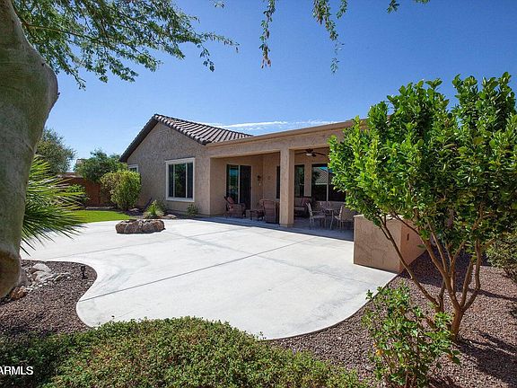 2nd image of 27154 W TONOPAH Drive