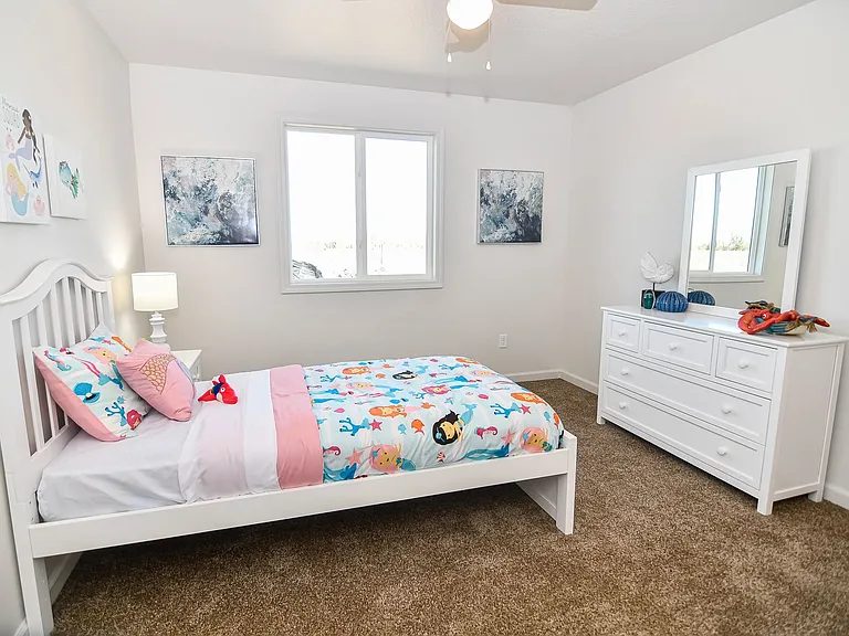 2218 Newton Rd — Photo 21