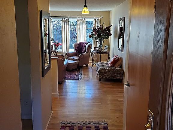 Front entry into foyer