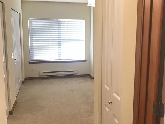Entry to master bedroom