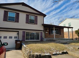 547 Waycross Rd, Cincinnati, OH 45240