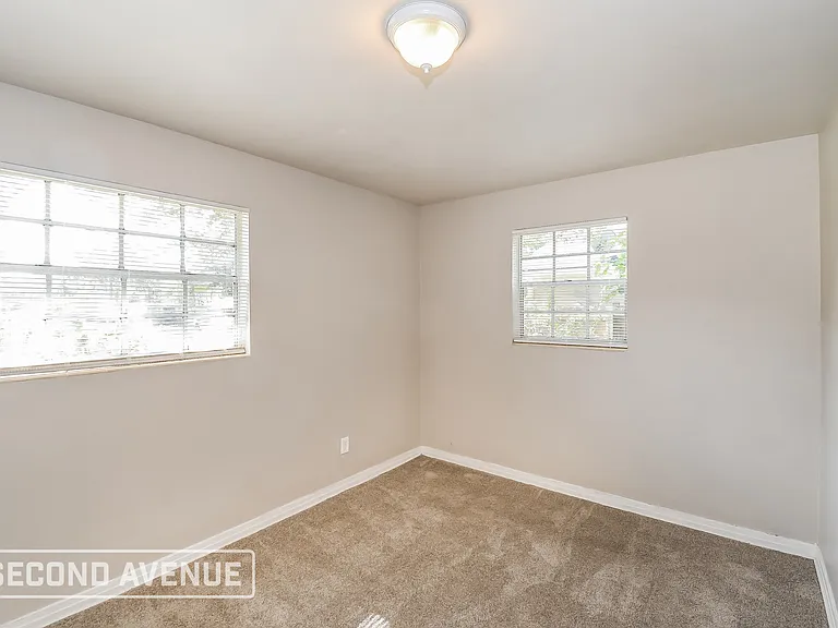 1123 De Paul Dr — Photo 13