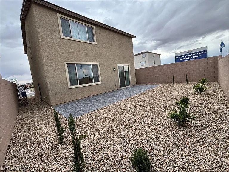 7562 Quail Rock Ave — Photo 15