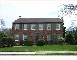 104 W Marshall Dr photo 1