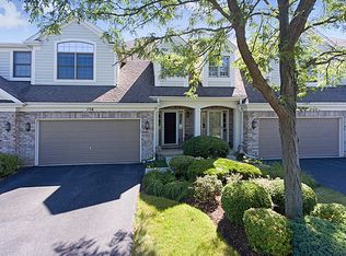 156 Fairway Dr, La Grange, IL 60525