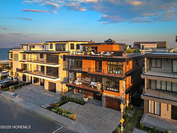 4th image of 14 Seaview Avenue