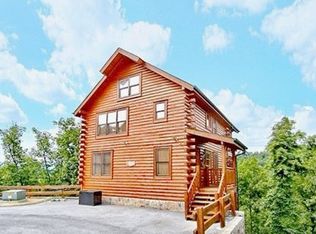 2869 White Oak Ridge Ln, Sevierville, TN 37862