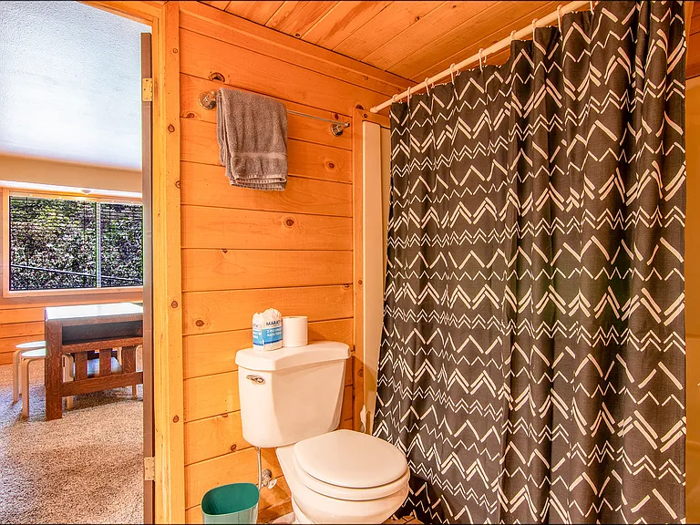 24800 Marion Ridge Dr — Photo 52
