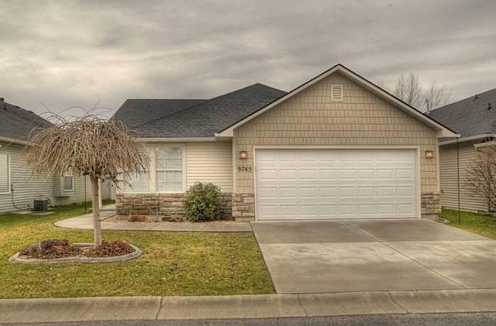 2 car garage