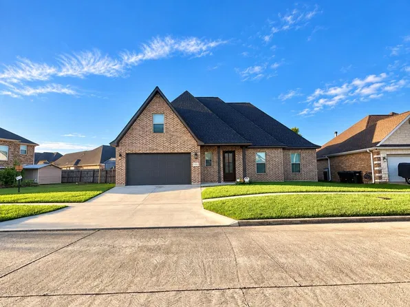 4530 Stevewood Dr, Port Arthur, TX 77642