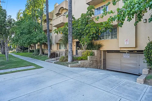 333 W Alameda Ave #201 Photo 1
