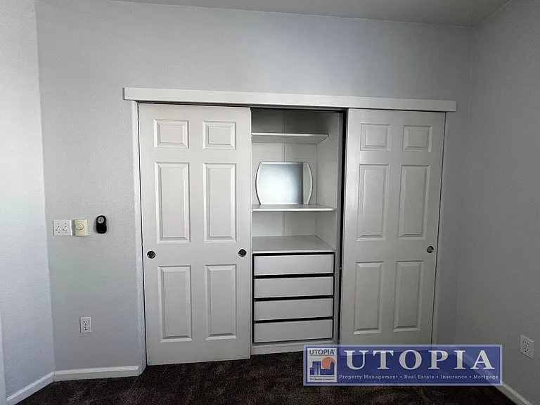 156 Everson Dr — Photo 14