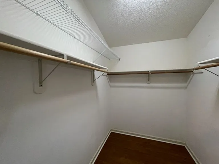2508 Deanwood Dr — Photo 19