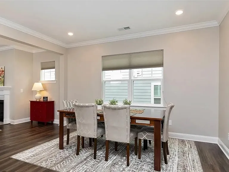 401 Ivy Arbor Way — Photo 12