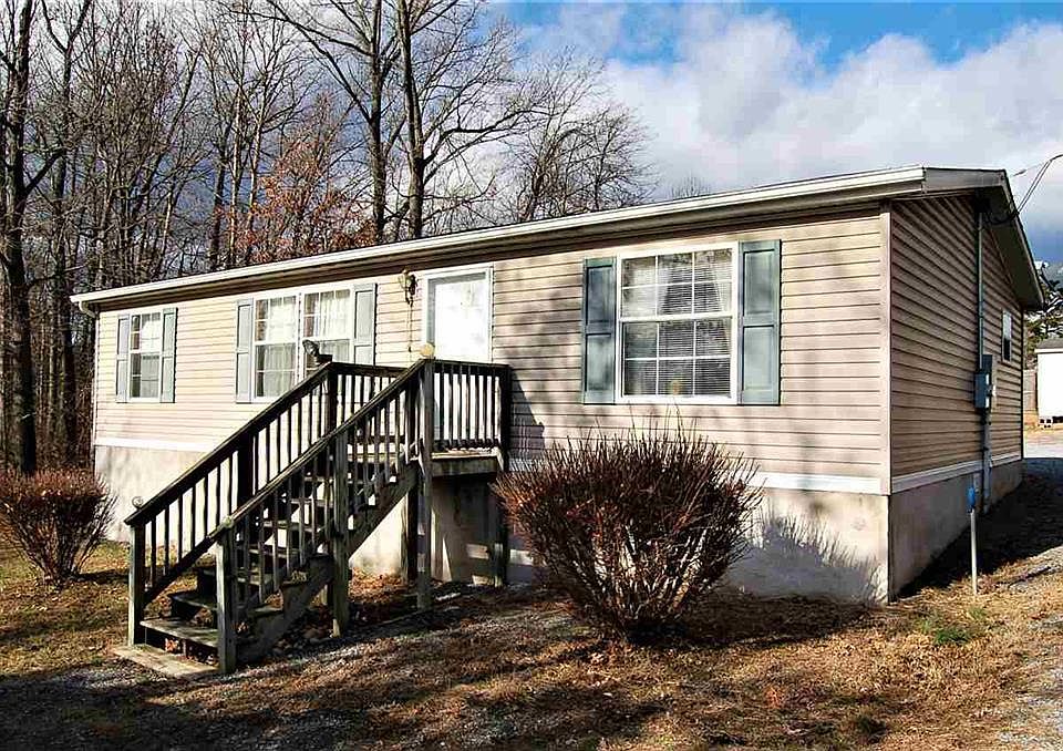 1st image of 465 Pocahontas Ave