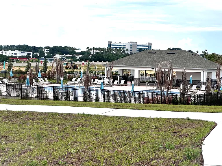 4300 Chester Springs Blvd — Photo 24