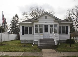 303 Michigan Ave, Dowagiac, MI 49047