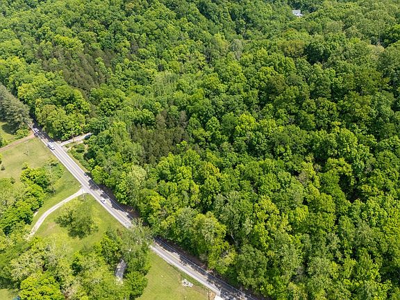 5th image of 3262 Tyree Springs Rd