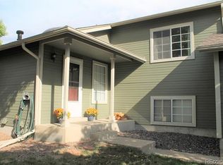 663 Longfellow Ln, Highlands Ranch, CO 80126